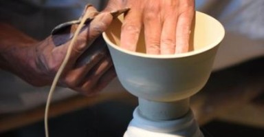 非物质文化遗产陶瓷工艺（景德镇手工制瓷非遗技艺怎么学）