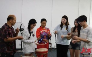 非物质文化遗产少女（00后姑娘学非遗手艺值不值）