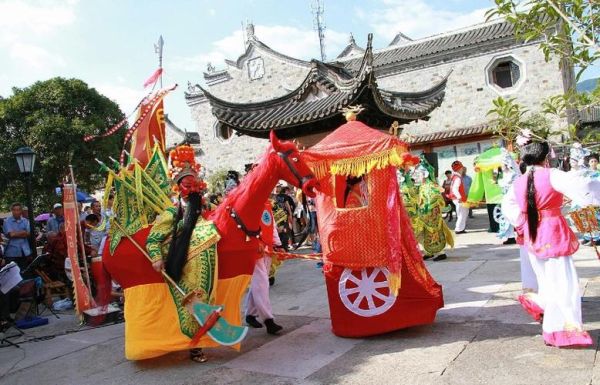 车灯非物质文化遗产(车灯制作工艺非遗是什么)-第1张图片-八三百科 车灯非物质文化遗产(车灯制作工艺非遗是什么)-第1张图片-八三百科