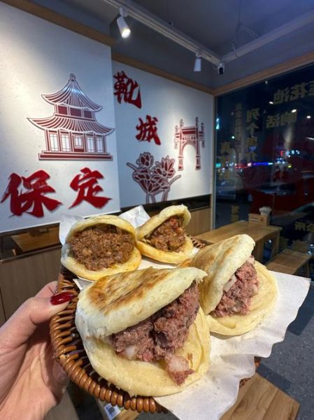 非物质文化遗产火烧(非遗火烧哪里最好吃,吃货实测全攻略)-第3张图片-八三百科 非物质文化遗产火烧(非遗火烧哪里最好吃,吃货实测全攻略)-第3张图片-八三百科