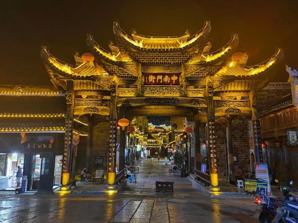 铜仁非物质文化遗产牌坊(铜仁非物质文化遗产牌坊旅游攻略)-第3张图片-八三百科 铜仁非物质文化遗产牌坊(铜仁非物质文化遗产牌坊旅游攻略)-第3张图片-八三百科