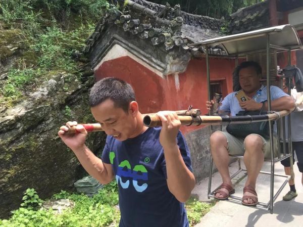 滑竿非物质文化遗产（滑竿非遗技艺怎么传承）-第2张图片-八三百科