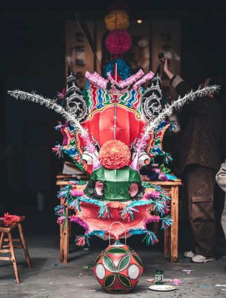 非物质特色文化遗产（非遗特色手工艺为何吸引年轻人）-第2张图片-八三百科