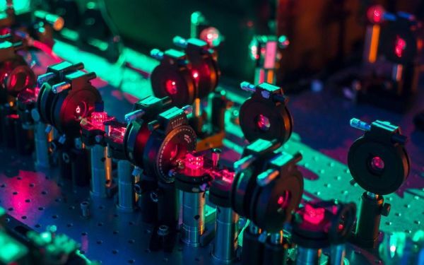 低温超导 量子计算机（低温超导量子计算机入门）-第1张图片-八三百科