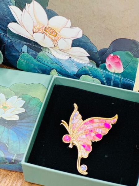 非物质文化遗产胸章(非物质文化遗产胸章如何设计)-第1张图片-八三百科 非物质文化遗产胸章(非物质文化遗产胸章如何设计)-第1张图片-八三百科