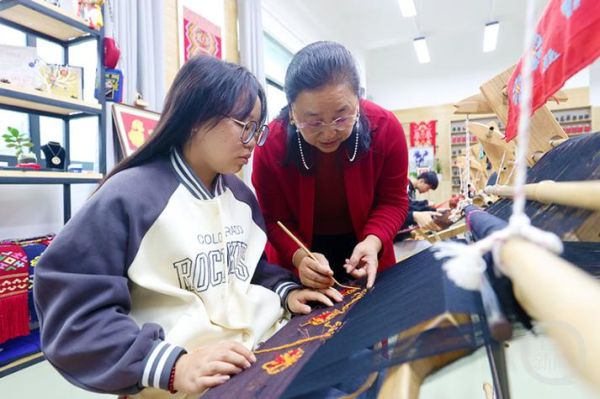 仿古非物质文化遗产（仿古非遗体验课多少钱一节课）-第1张图片-八三百科