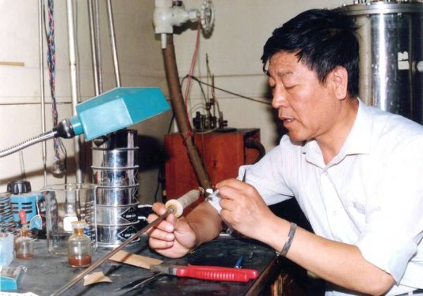 铁基高温超导体量子计算(铁基高温超导体量子计算能怎么用)-第3张图片-八三百科 铁基高温超导体量子计算(铁基高温超导体量子计算能怎么用)-第3张图片-八三百科