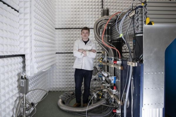 量子计算机 低温超导（量子计算机为何依赖低温超导环境）-第3张图片-八三百科