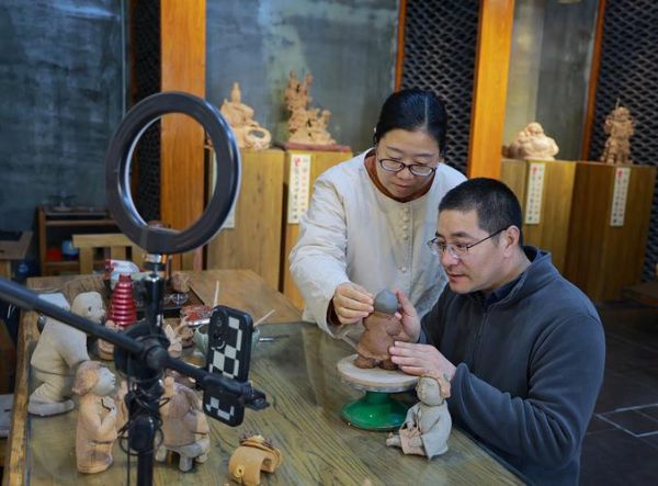 观看非物质文化遗产(怎样在手机上看非遗直播)-第1张图片-八三百科 观看非物质文化遗产(怎样在手机上看非遗直播)-第1张图片-八三百科