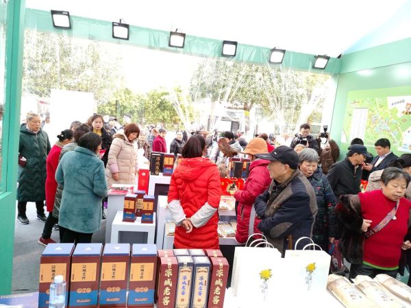 遂溪非物质酒文化遗产(遂溪非遗白酒有哪些品牌值得收藏)-第2张图片-八三百科 遂溪非物质酒文化遗产(遂溪非遗白酒有哪些品牌值得收藏)-第2张图片-八三百科