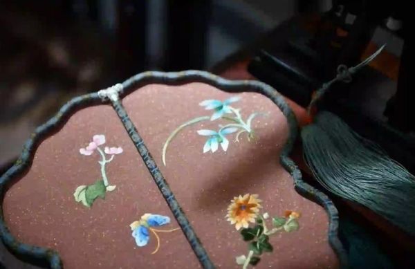 缂丝世界非物质文化遗产(缂丝是世界非物质文化遗产吗)-第2张图片-八三百科 缂丝世界非物质文化遗产(缂丝是世界非物质文化遗产吗)-第2张图片-八三百科