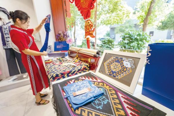 土家族的非物质文化遗产（土家族非遗代表性项目有哪些）-第2张图片-八三百科