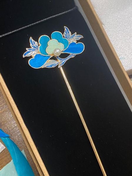 非物质文化遗产首饰(非遗首饰有哪些?第一次入手推荐这8款)-第1张图片-八三百科 非物质文化遗产首饰(非遗首饰有哪些?第一次入手推荐这8款)-第1张图片-八三百科