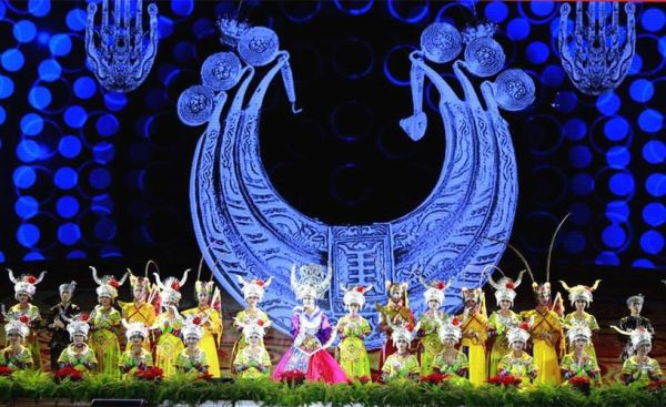 非物质文化遗产卡尔鲁（卡尔鲁民族史诗是哪一部）-第3张图片-八三百科