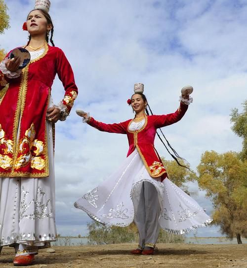 非物质文化遗产新疆民歌（新疆民歌有哪些被列入非遗）-第3张图片-八三百科