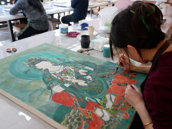 非物质文化遗产岩彩画（岩彩画入门教程：零基础读懂非遗技艺）-第1张图片-八三百科