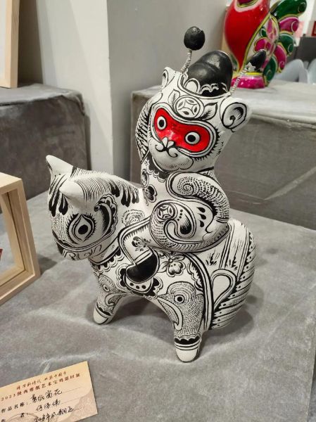 女生非物质文化遗产(女生适合学的非遗手艺有哪些)-第3张图片-八三百科 女生非物质文化遗产(女生适合学的非遗手艺有哪些)-第3张图片-八三百科