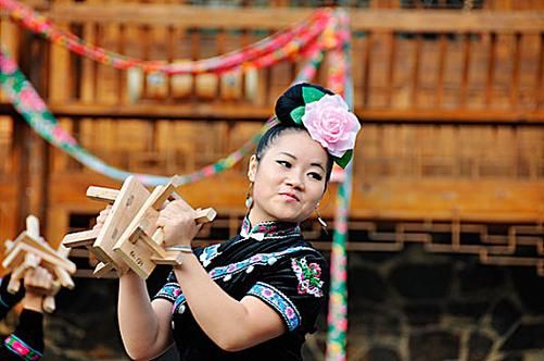 板凳舞非物质文化遗产（板凳舞非物质文化遗产起源是什么）-第3张图片-八三百科