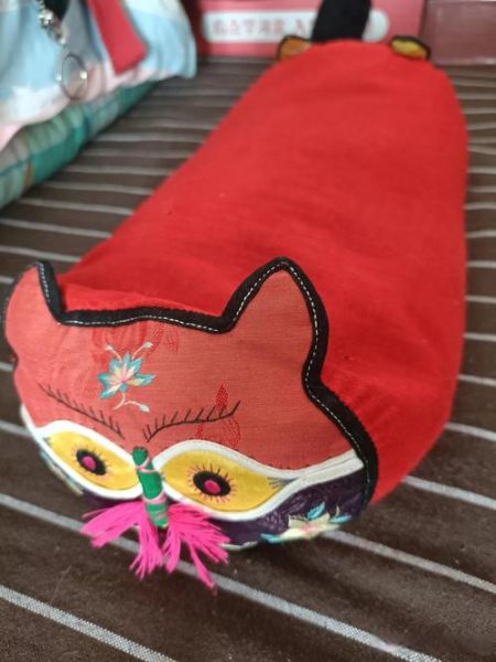 非物质文化遗产抱枕名字(非遗抱枕叫什么名字最火)-第1张图片-八三百科 非物质文化遗产抱枕名字(非遗抱枕叫什么名字最火)-第1张图片-八三百科