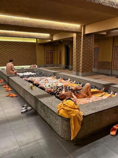 非物质文化遗产澡堂（非遗澡堂到底看什么？3分钟入门老北京浴池博物馆）-第1张图片-八三百科