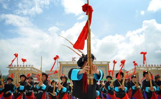 长衫龙非物质文化遗产（长衫龙苗族芦笙舞非遗传承流程）-第1张图片-八三百科