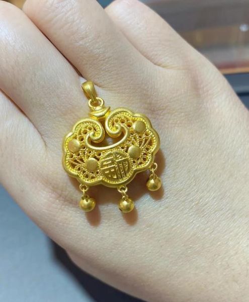 老凤祥非物质文化遗产(老凤祥非遗古法黄金工艺是什么)-第2张图片-八三百科 老凤祥非物质文化遗产(老凤祥非遗古法黄金工艺是什么)-第2张图片-八三百科