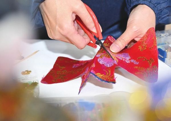 绢非物质文化遗产（绢非遗工艺为什么珍贵）-第1张图片-八三百科