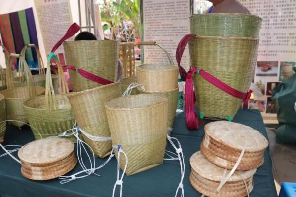 德宏非物质文化遗产(德宏非物质文化遗产有哪些?新手入门全指南)-第2张图片-八三百科 德宏非物质文化遗产(德宏非物质文化遗产有哪些?新手入门全指南)-第2张图片-八三百科