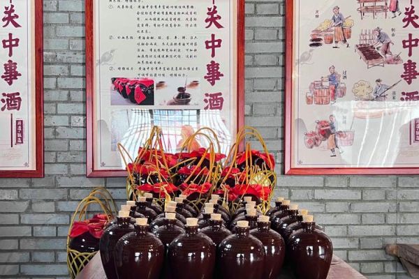 侯镇宏源非物质文化遗产（侯镇宏源非遗酒传统酿造技艺在哪学）-第2张图片-八三百科